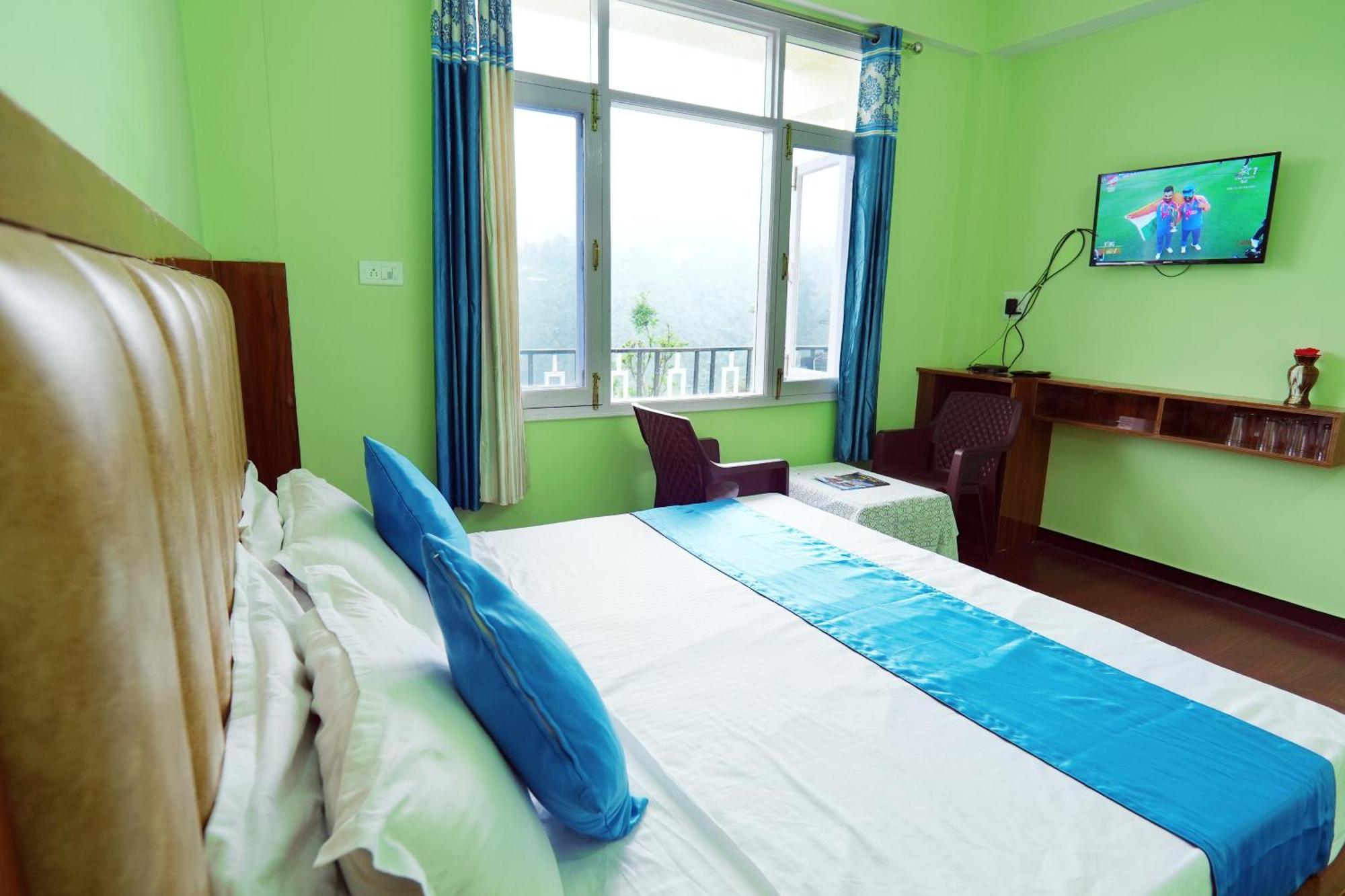 Shimla Hills Apartments 2Bhk Экстерьер фото